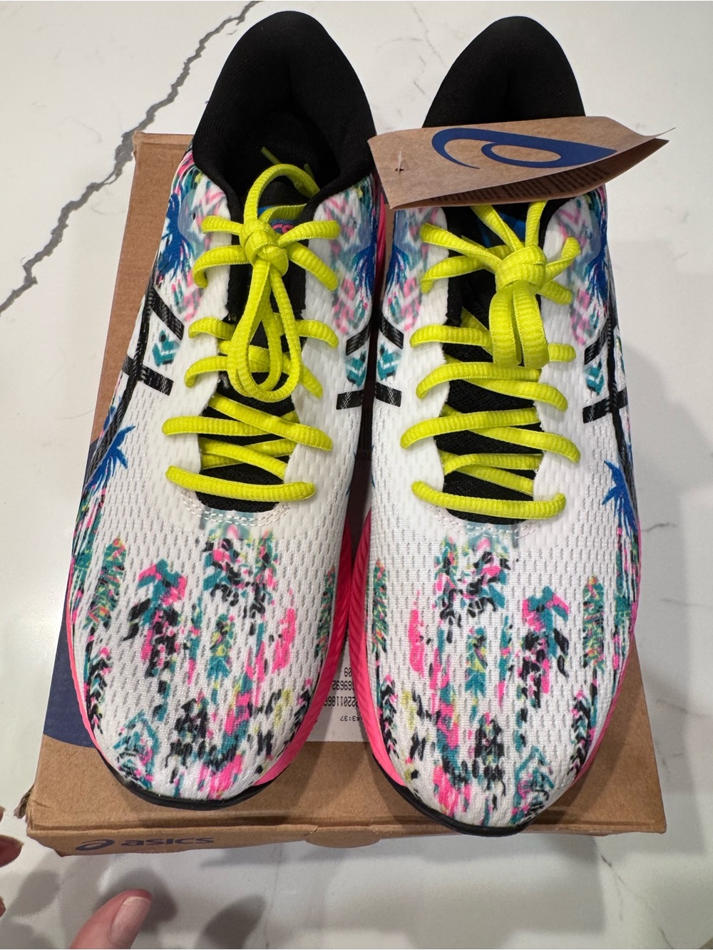 NEW Asics Gel-Excite 9 Women White/Black with Pink Midsole, Size 10 - Picture 6 of 6